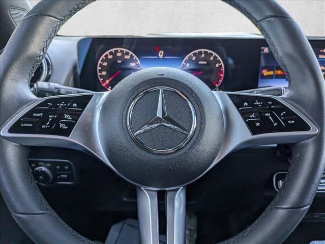 Certified 2025 Mercedes-Benz GLB 250 4MATIC image 12