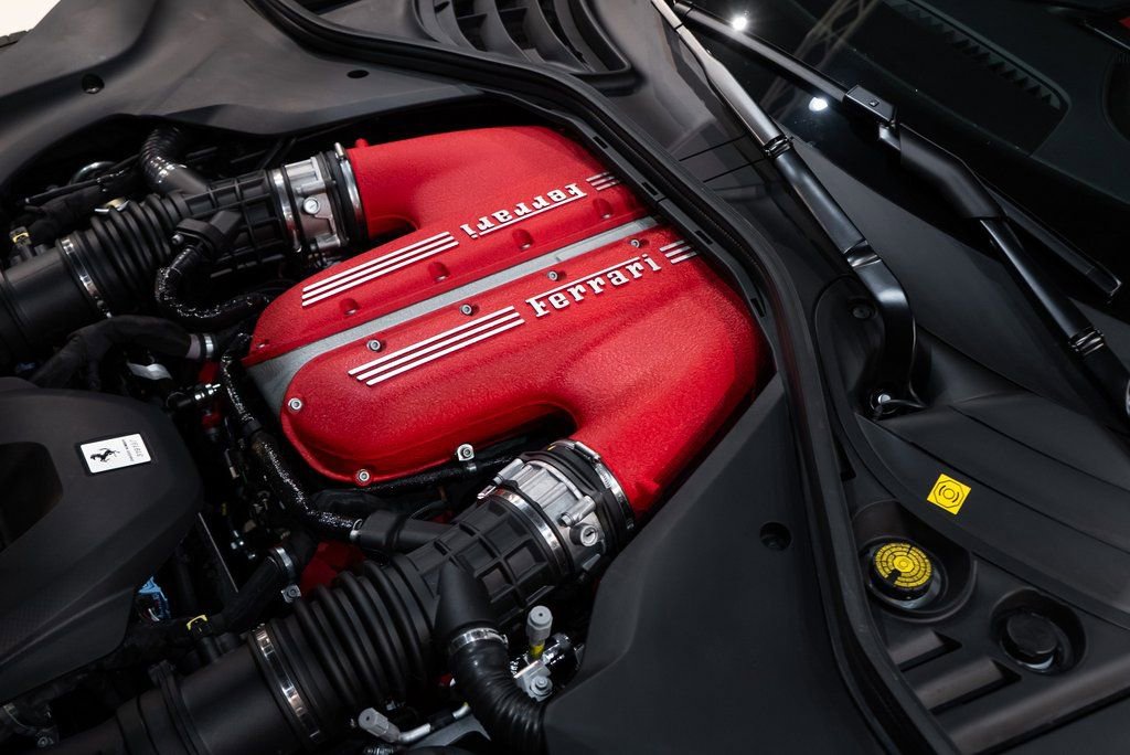 Used 2025 Ferrari 12Cilindri image 19