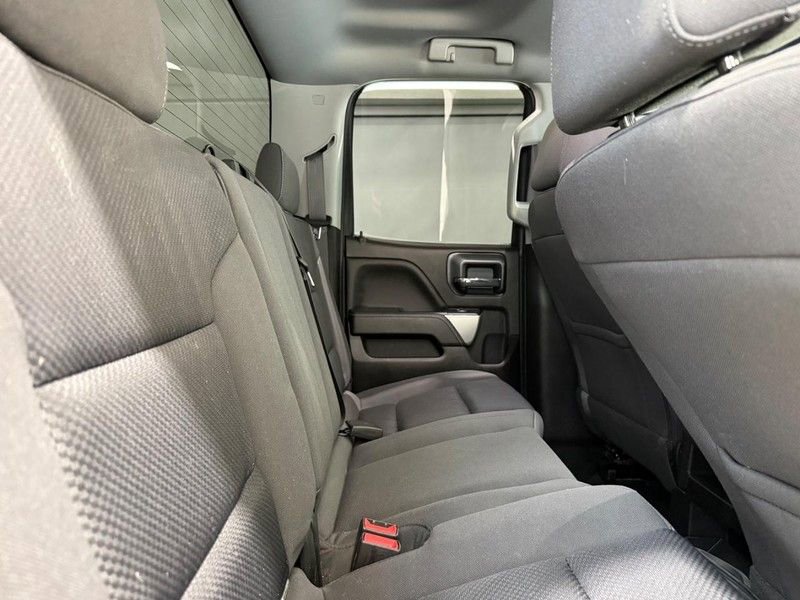 Used 2018 Chevrolet Silverado 1500 LT w/ All Star Edition AWD/4WD image 8