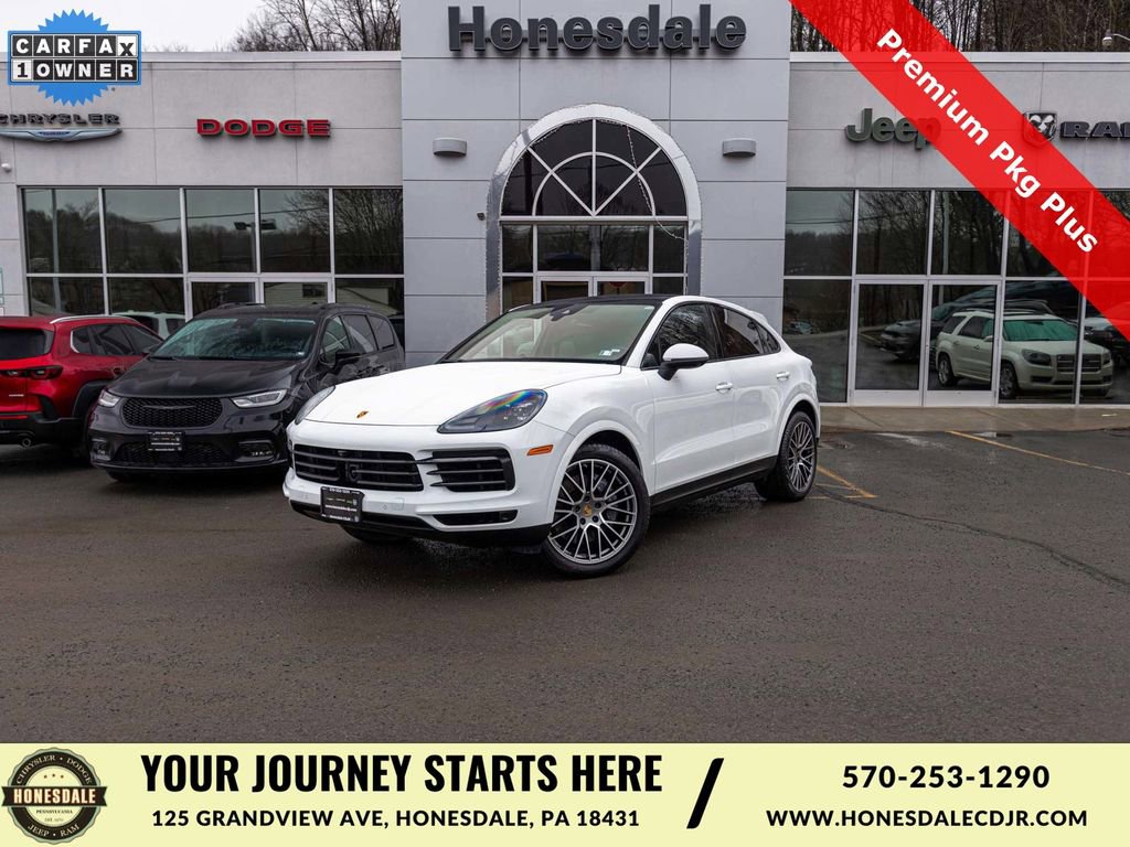 Used 2023 Porsche Cayenne Platinum Edition image 1