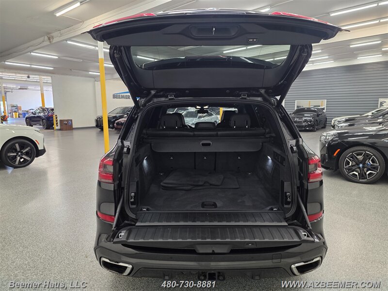 Used 2019 BMW X5 xDrive50i w/ M Sport Package AWD/4WD image 7