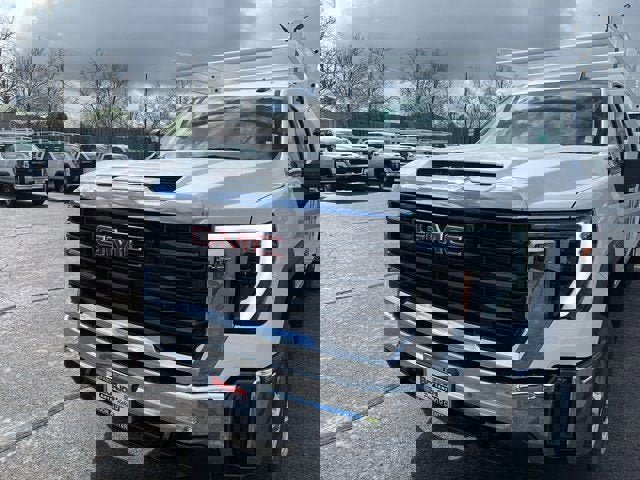 New 2025 GMC Sierra 2500 Pro w/ Convenience Package image 3