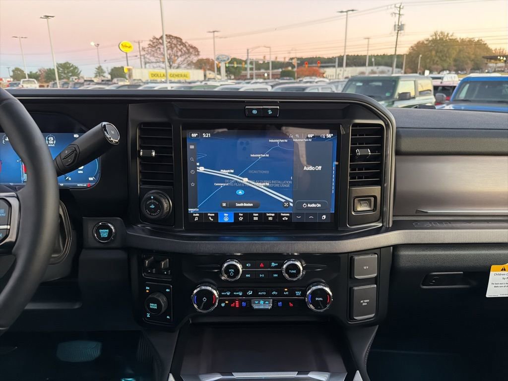 New 2026 Ford F250 Platinum w/ FX4 Off-Road Package image 30