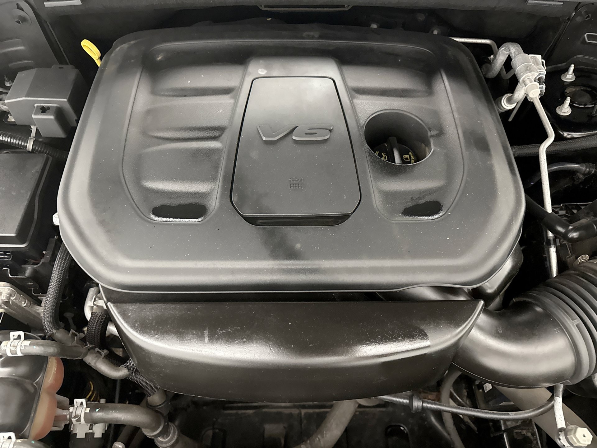 Used 2019 Jeep Grand Cherokee Limited AWD/4WD image 26