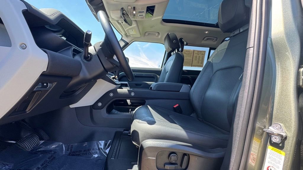 Used 2023 Land Rover Defender 110 S image 20