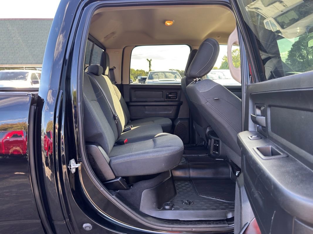 Used 2020 RAM 3500 Tradesman image 19
