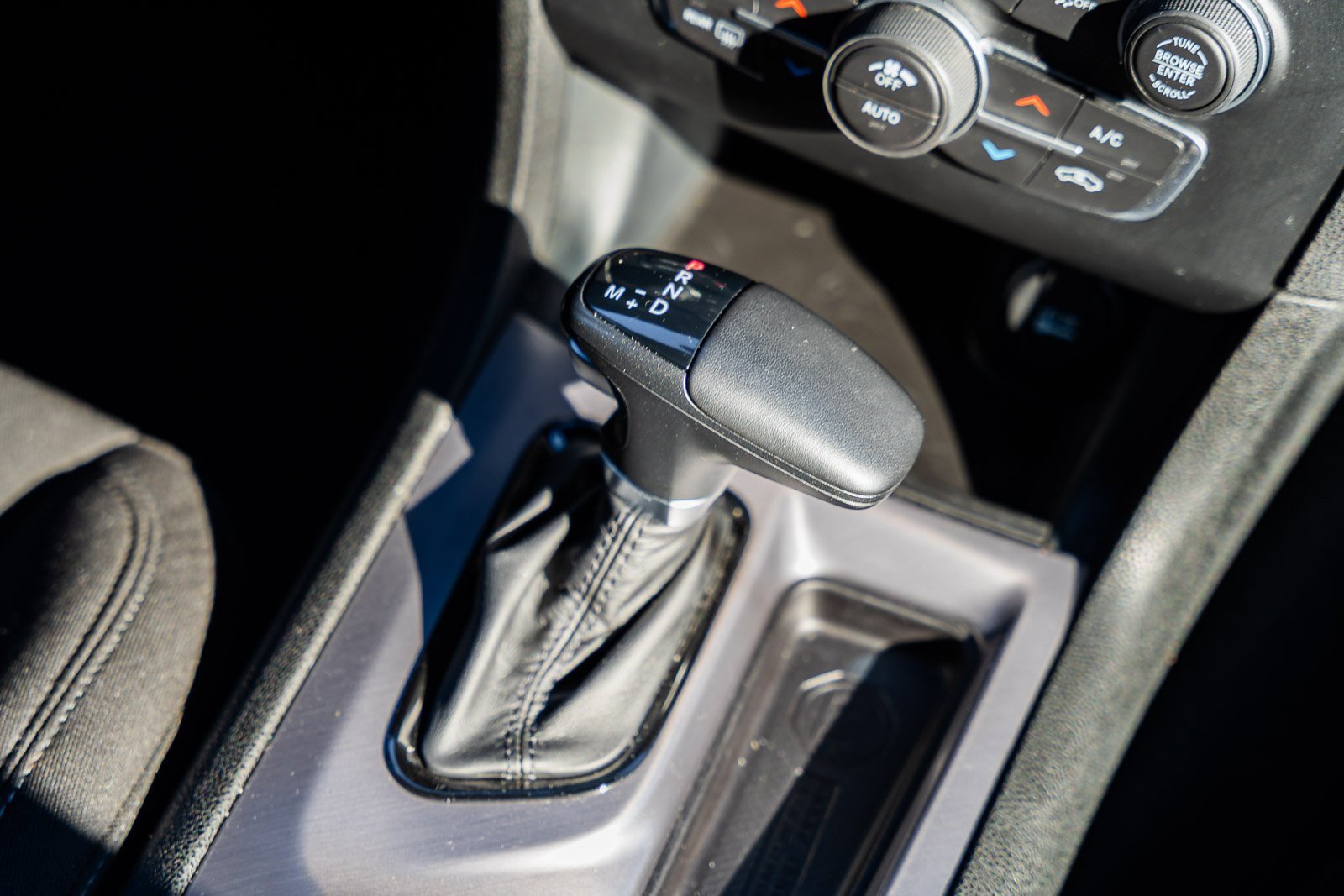 Used 2023 Dodge Charger R/T w/ Navigation & Travel Group image 30