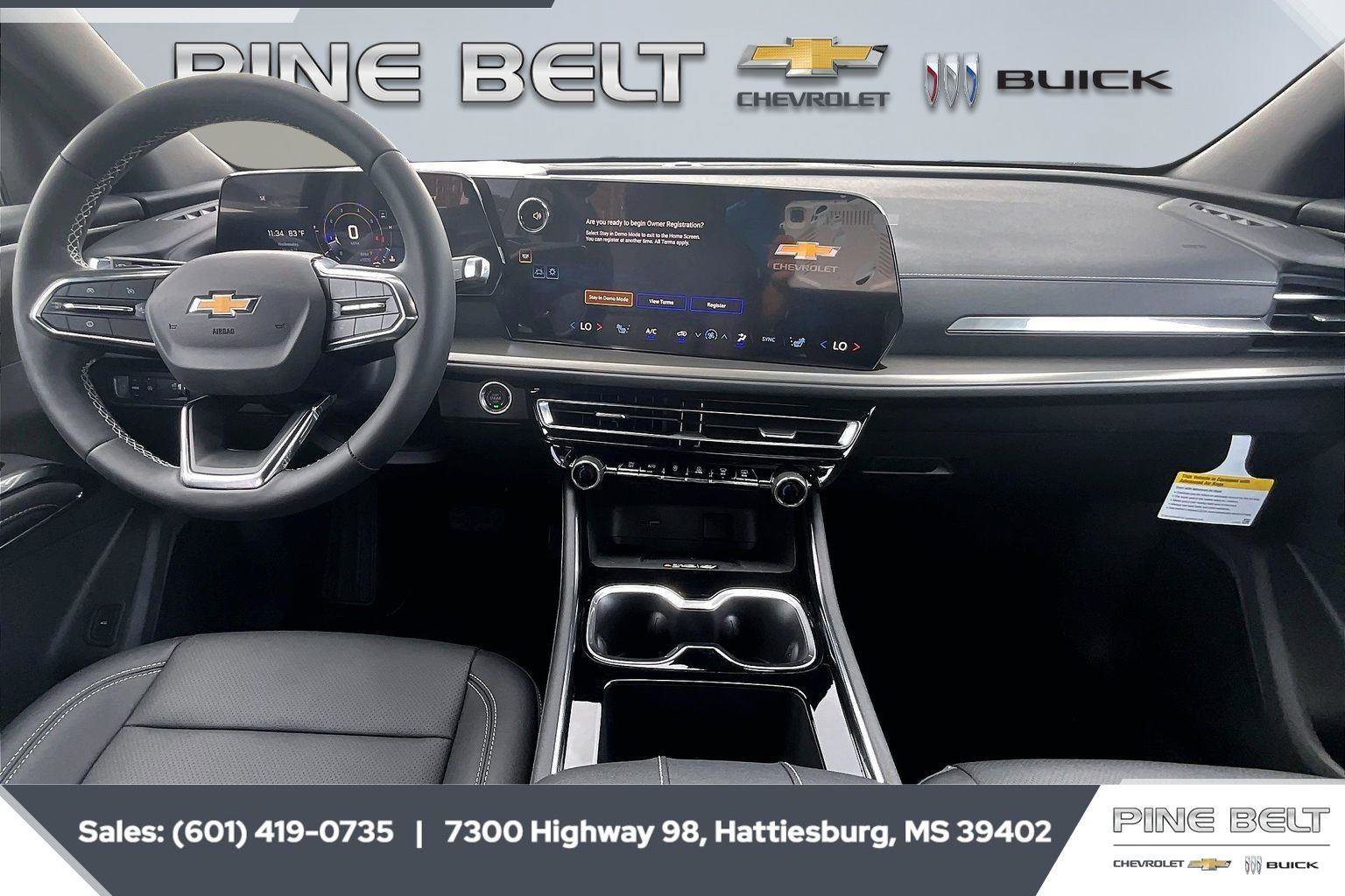 New 2026 Chevrolet Traverse LT w/ Driver Confidence Package image 13