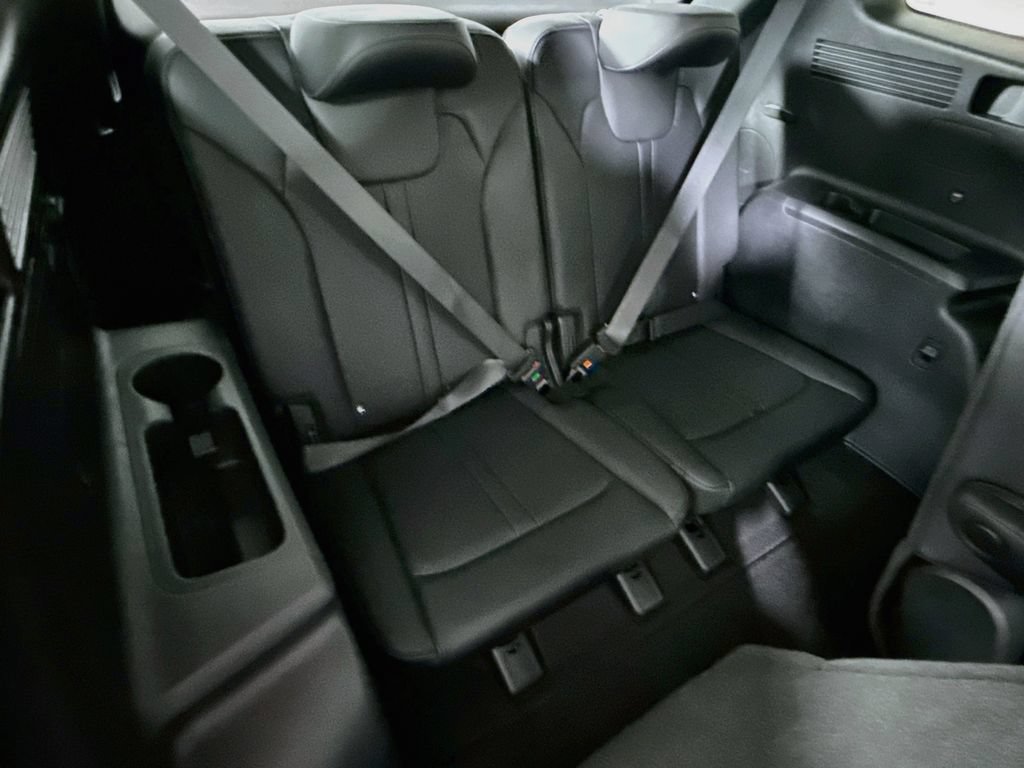 Certified 2023 Kia Sorento EX AWD/4WD image 31