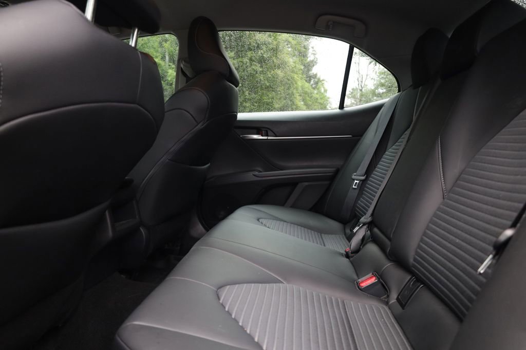 Used 2023 Toyota Camry SE FWD image 13