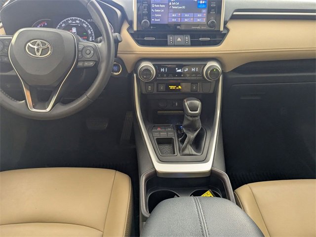 Used 2019 Toyota RAV4 Limited image 25