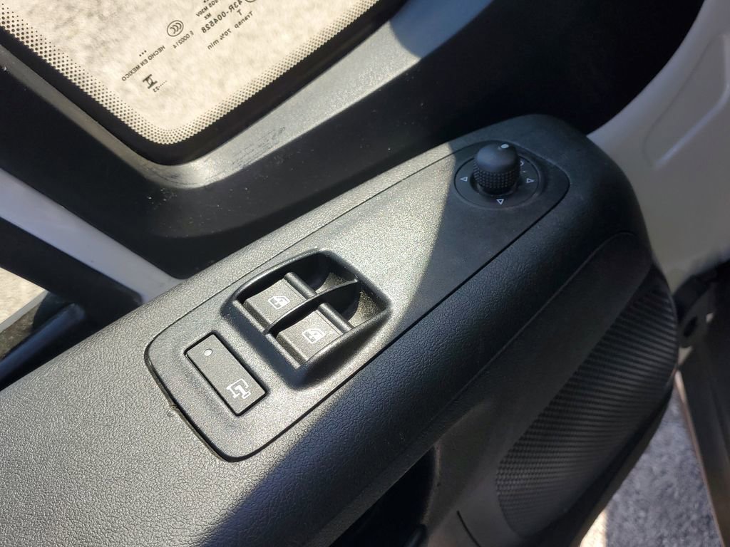 Used 2023 RAM ProMaster 2500 FWD image 21