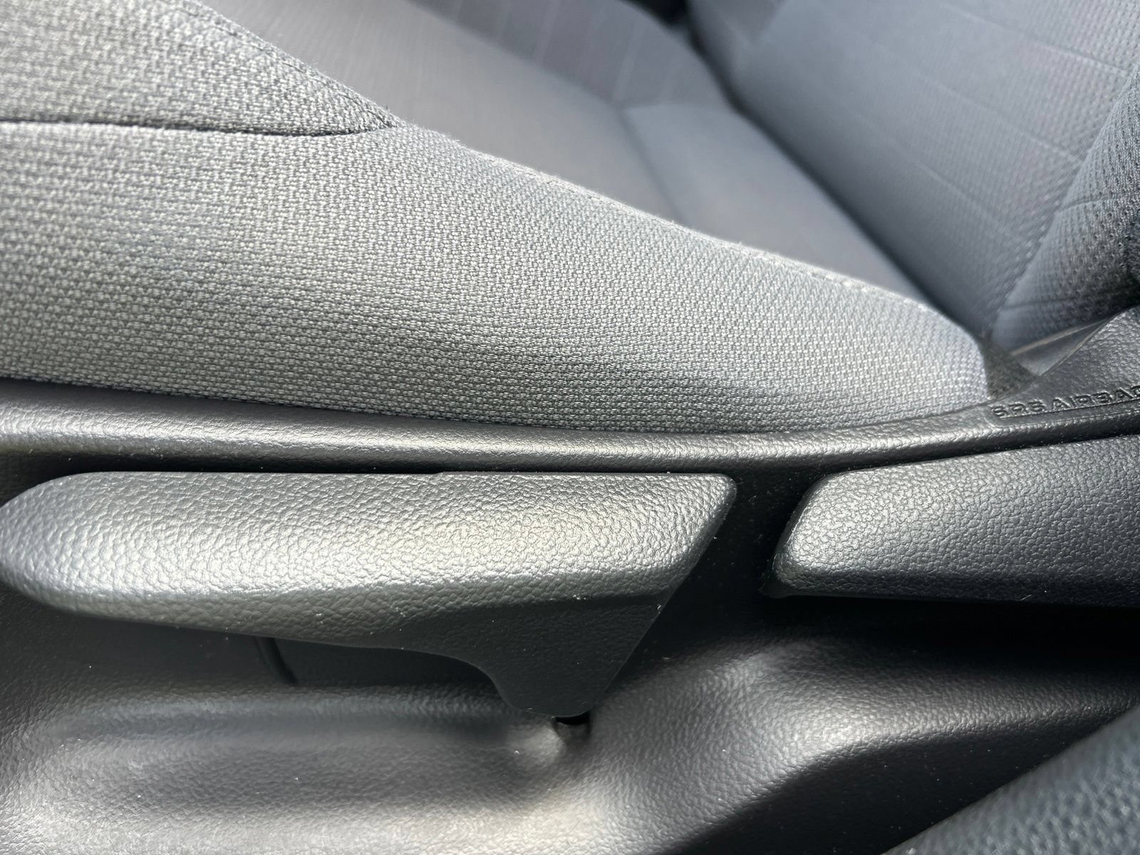 Used 2022 Toyota Corolla SE FWD image 26