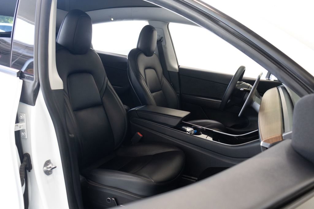 Used 2020 Tesla Model Y Performance image 22