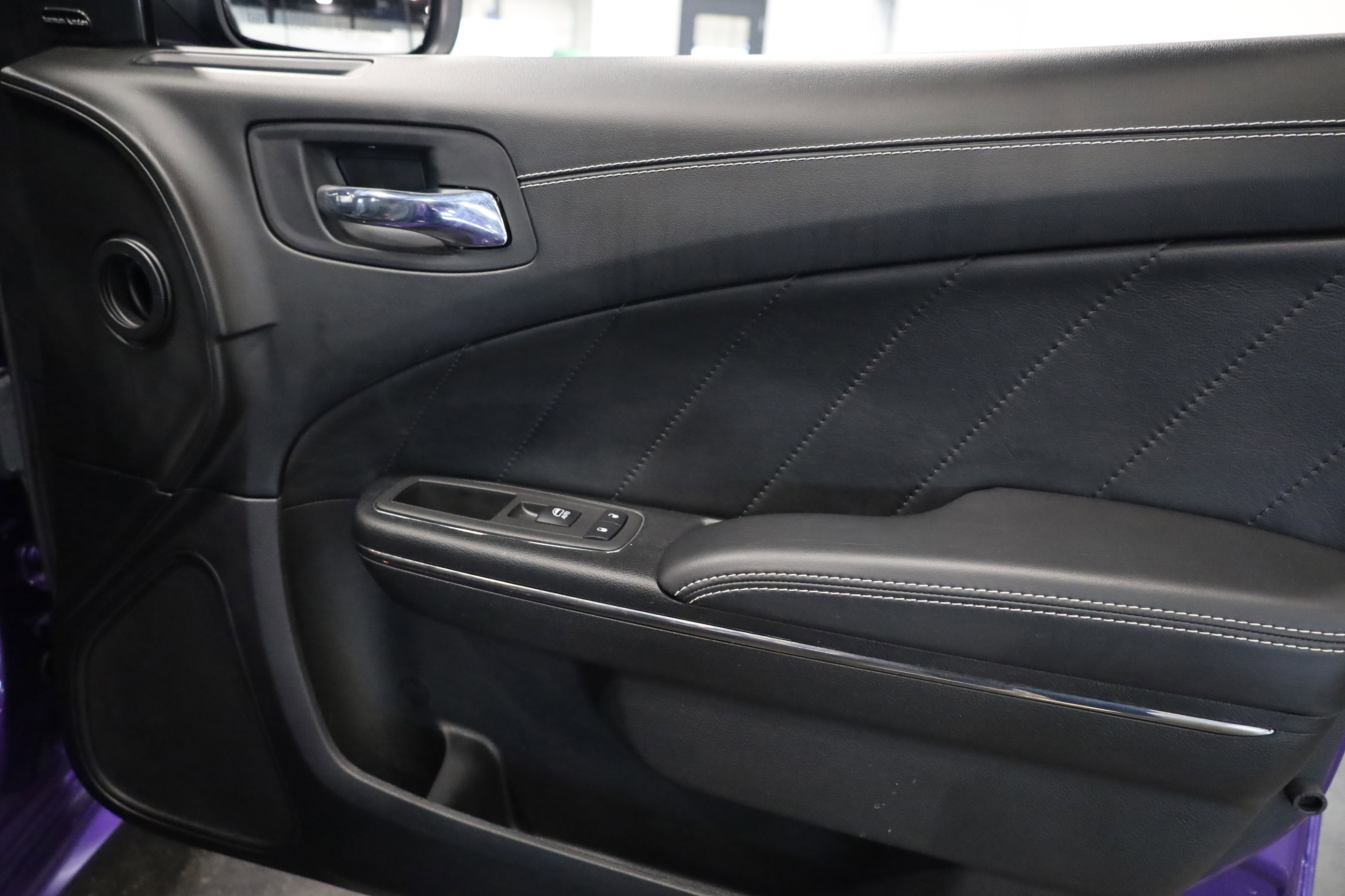 Used 2023 Dodge Charger SRT Hellcat w/ Harman/Kardon Audio Group image 40