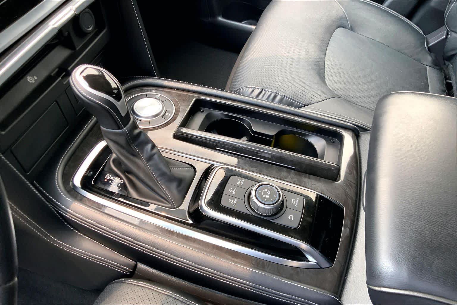 Used 2024 INFINITI QX80 Luxe RWD image 17