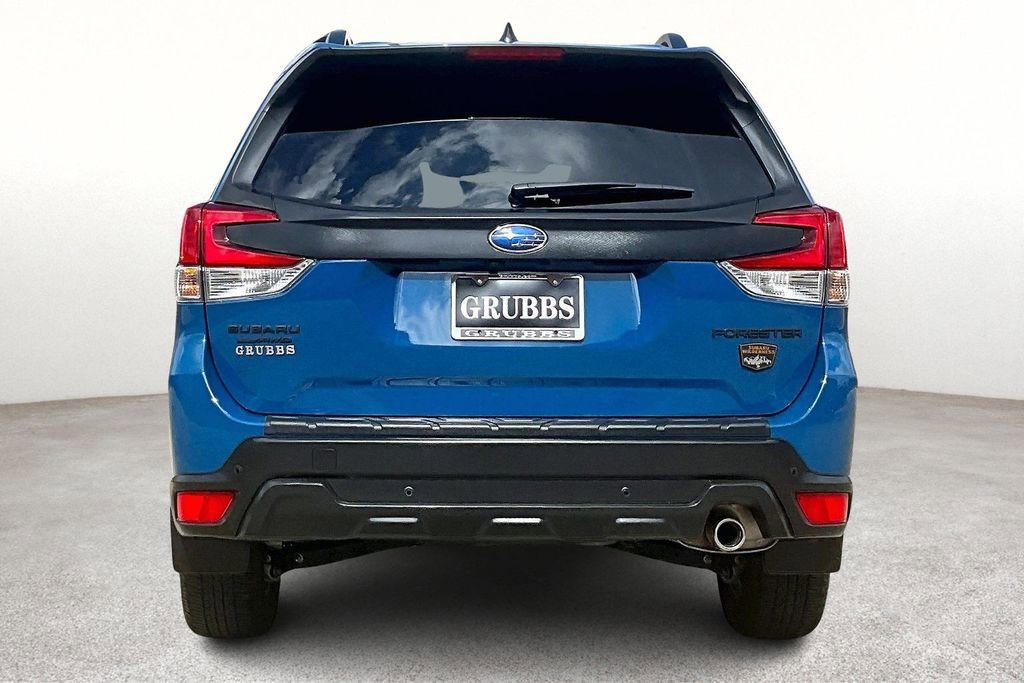 Used 2025 Subaru Forester Wilderness AWD/4WD image 7