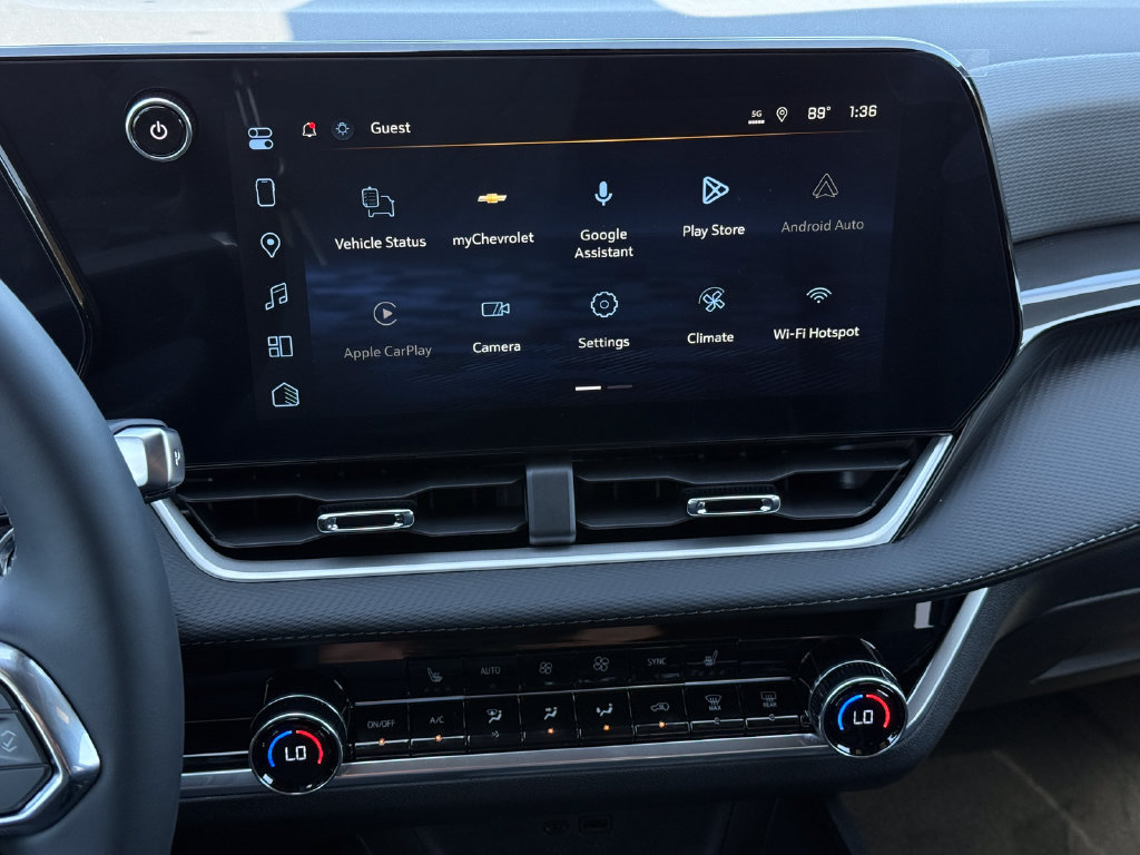 New 2027 Chevrolet Equinox LT w/ Convenience Package II FWD image 18