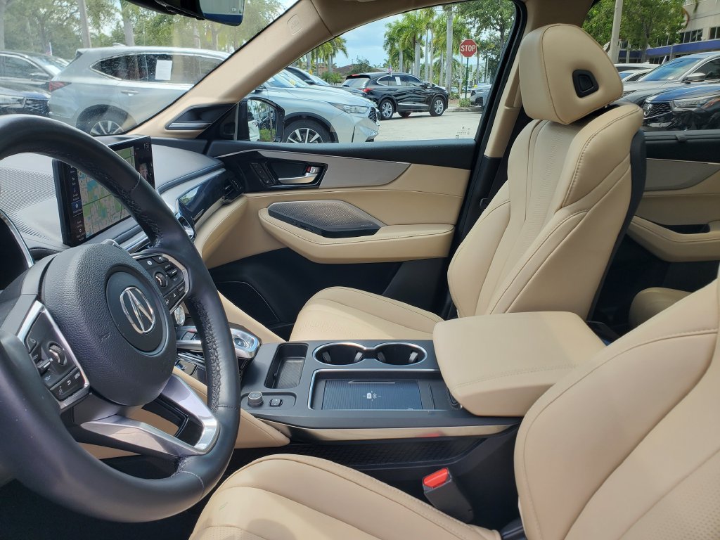 Used 2025 Acura MDX w/ Technology Package AWD/4WD image 17