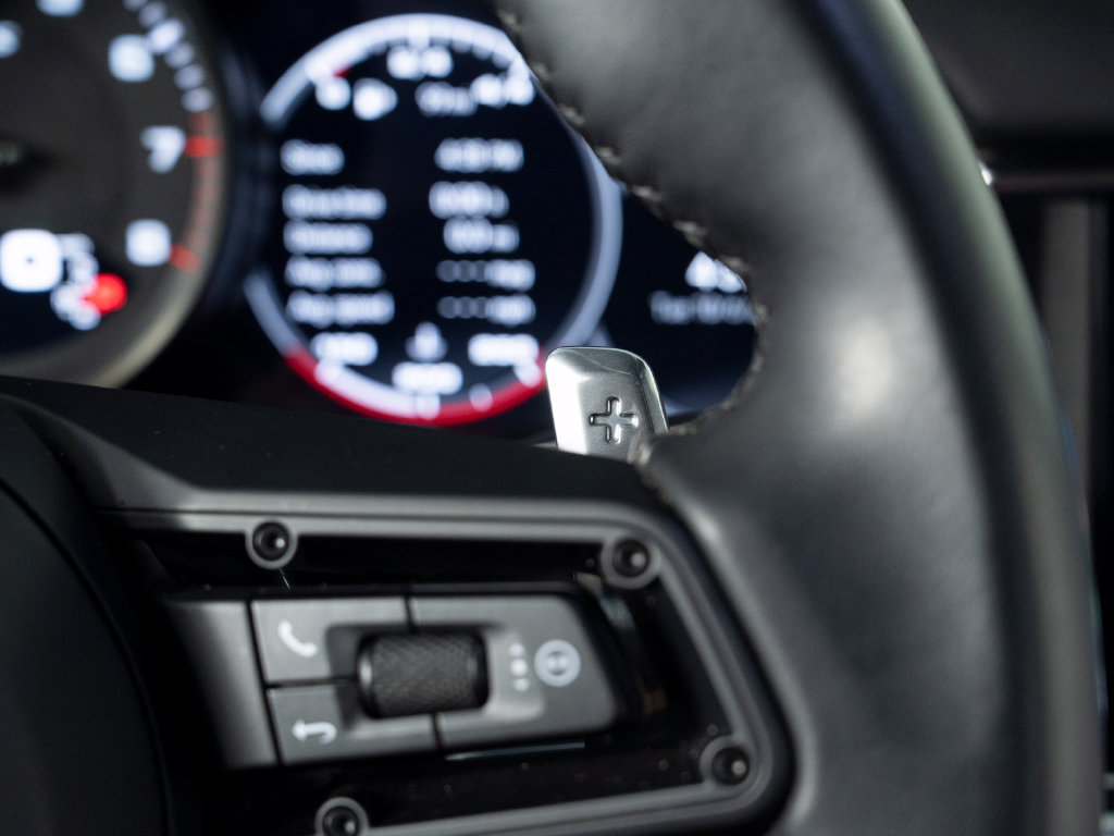 Certified 2022 Porsche Panamera GTS AWD/4WD image 29
