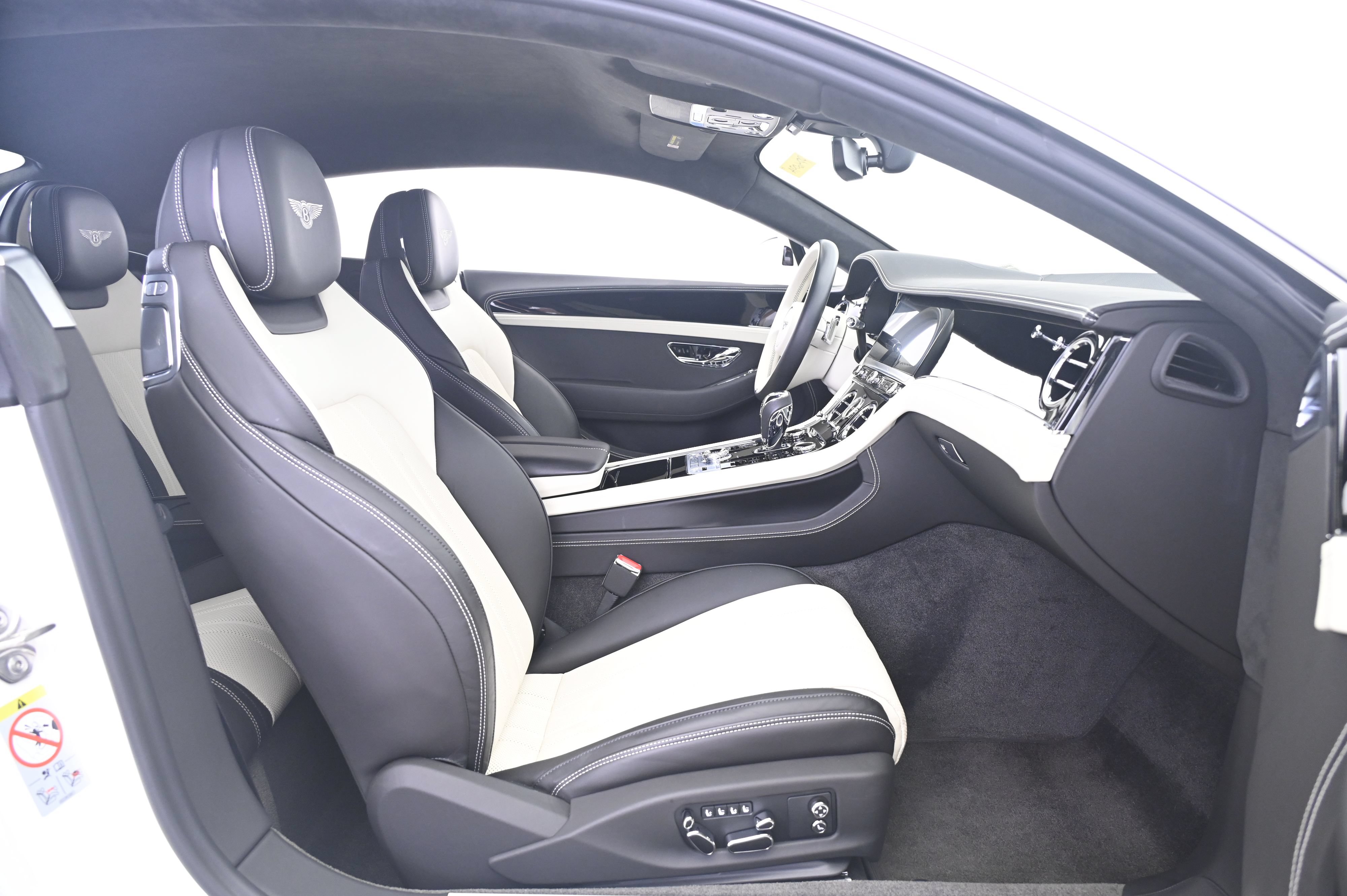 Used 2021 Bentley Continental GT AWD/4WD image 19