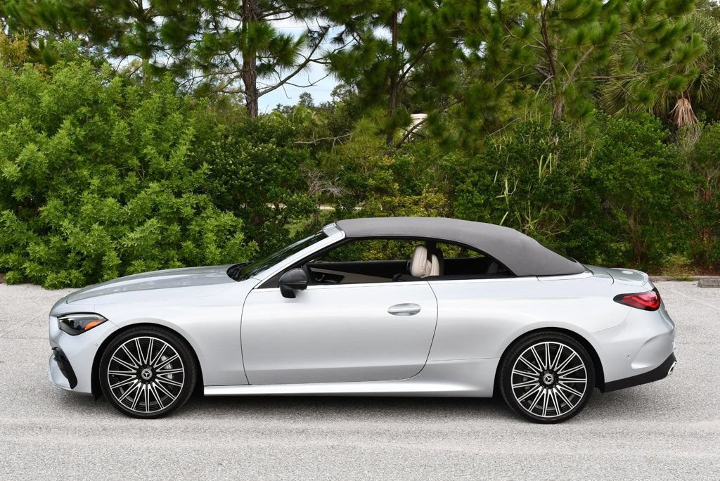 Used 2026 Mercedes-Benz CLE 450 4MATIC Cabriolet image 36