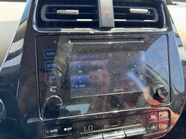 Used 2019 Toyota Prius XLE FWD image 16
