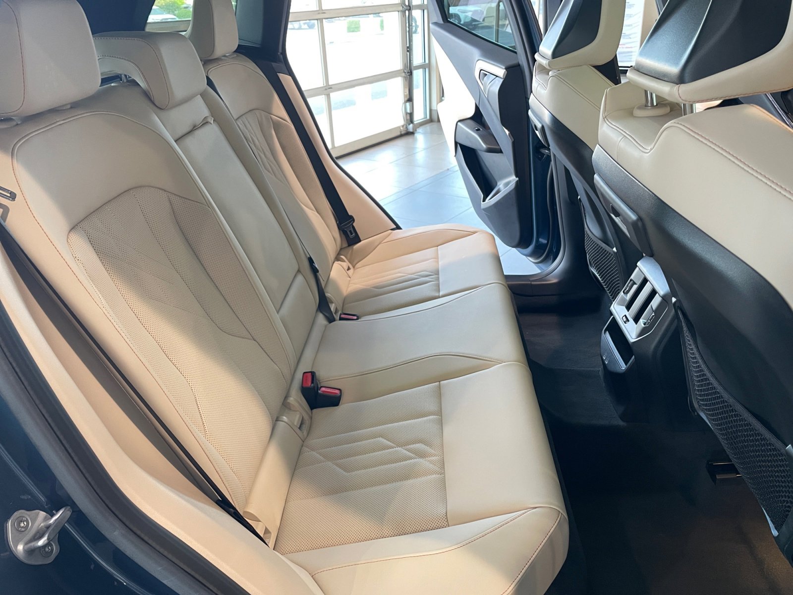 Used 2025 BMW X3 xDrive30i w/ Convenience Package image 18