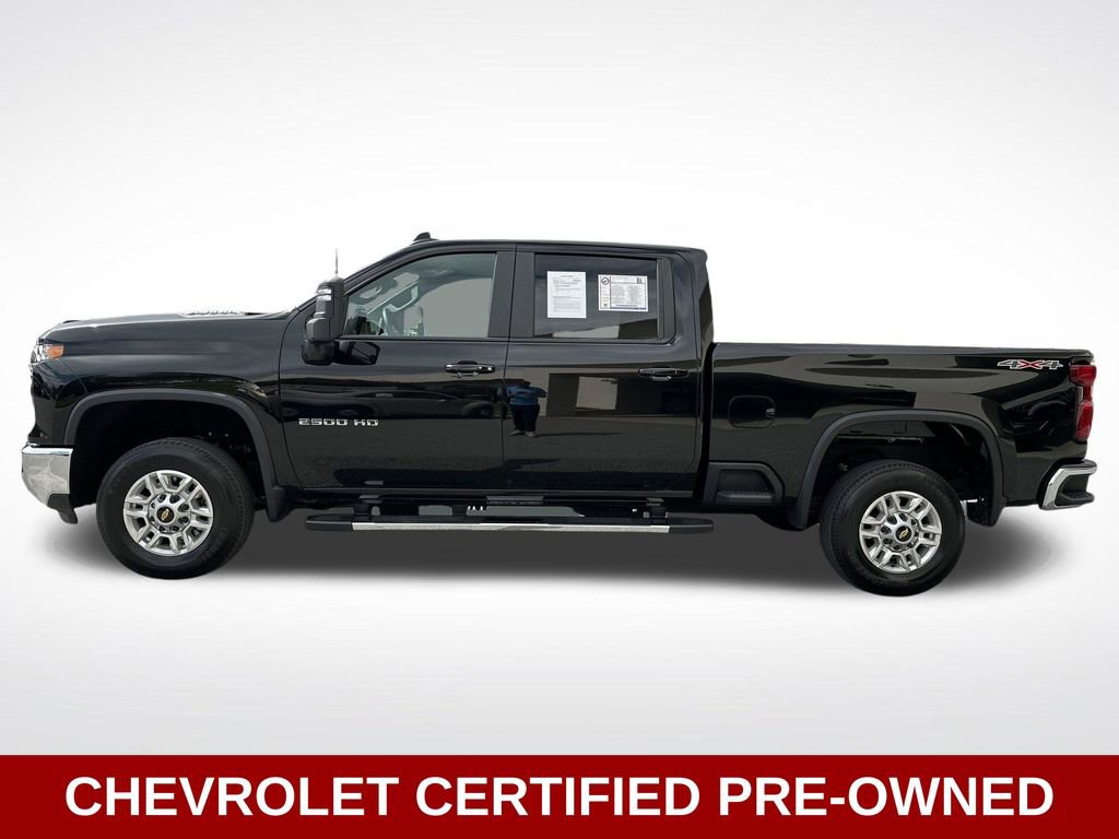 Used 2025 Chevrolet Silverado 2500 LT w/ Convenience Package AWD/4WD image 5