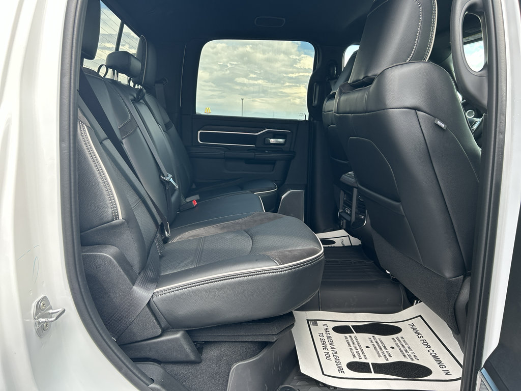 New 2026 RAM 2500 Laramie AWD/4WD image 14