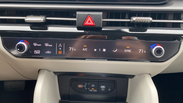 New 2027 Kia Sportage EX AWD/4WD image 18