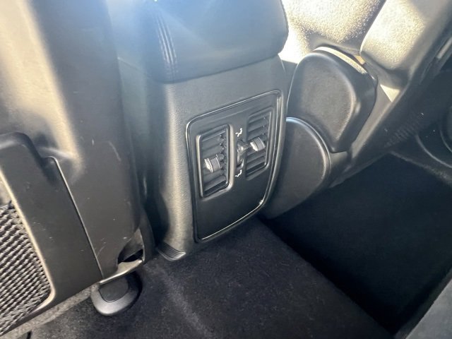 Used 2020 Dodge Durango SXT image 26