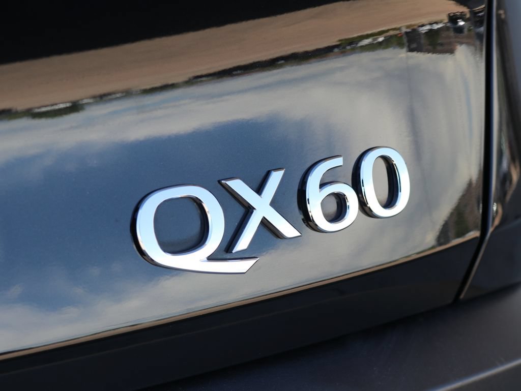 Certified 2025 INFINITI QX60 Pure AWD/4WD image 39