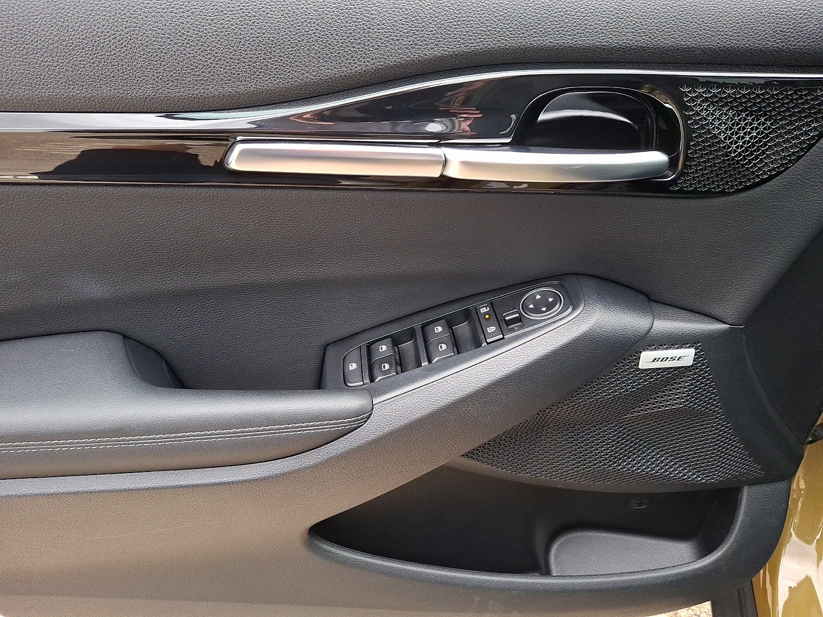 Used 2024 Kia Seltos SX w/ SX Sunroof Package AWD/4WD image 12