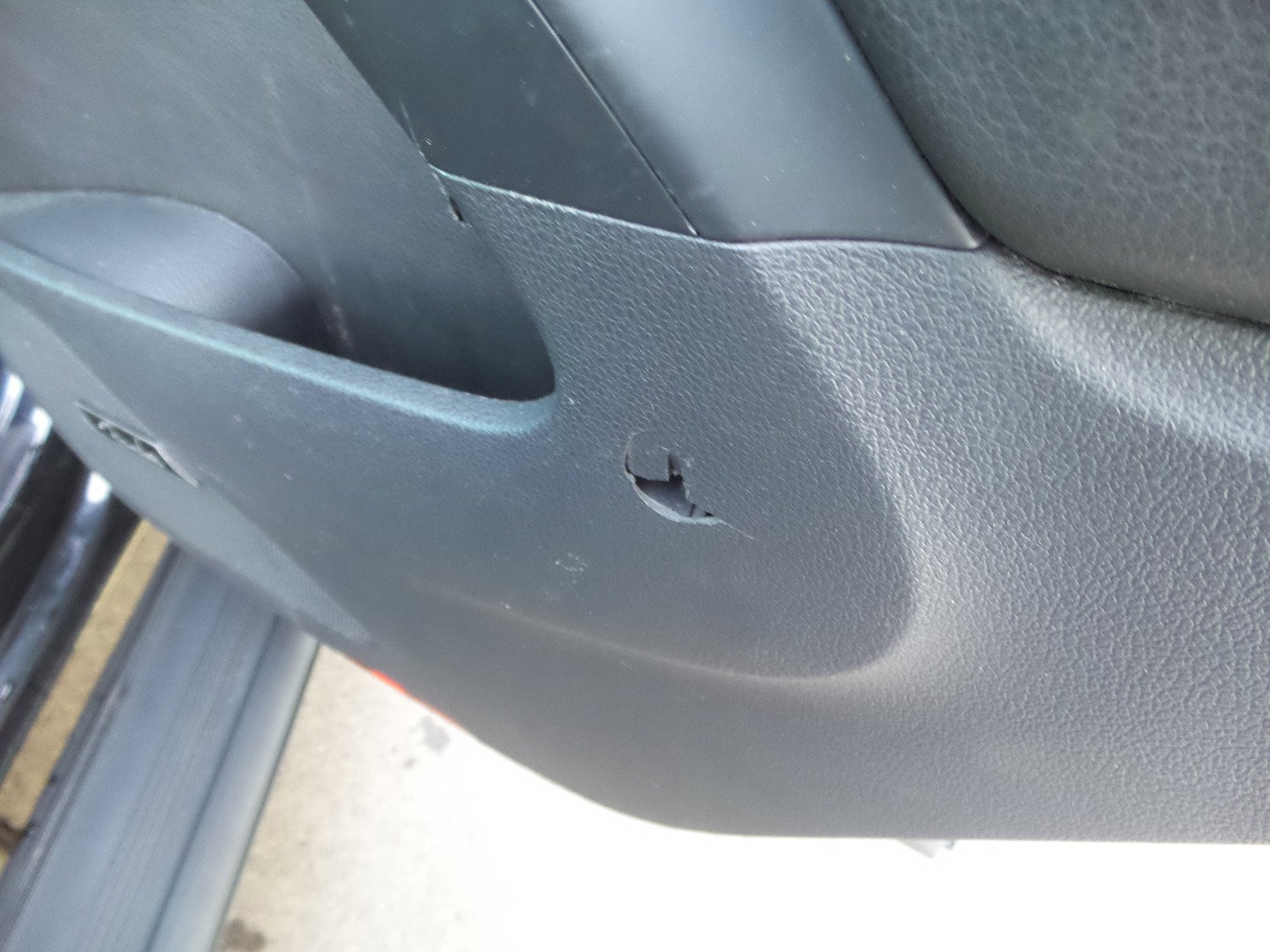 Used 2015 Volkswagen Tiguan R-Line image 26