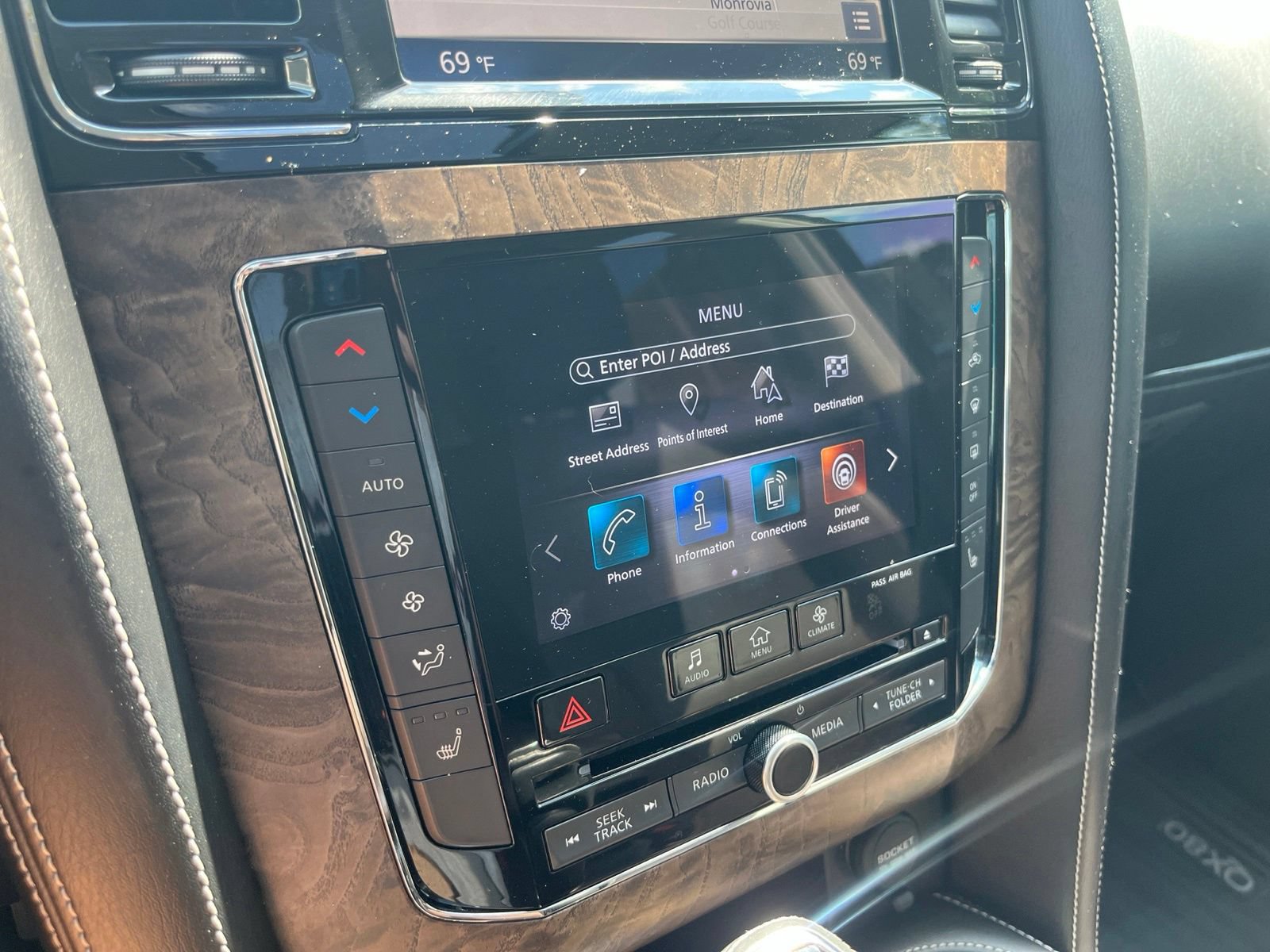 Used 2021 INFINITI QX80 Premium Select w/ All-Season Package RWD image 23