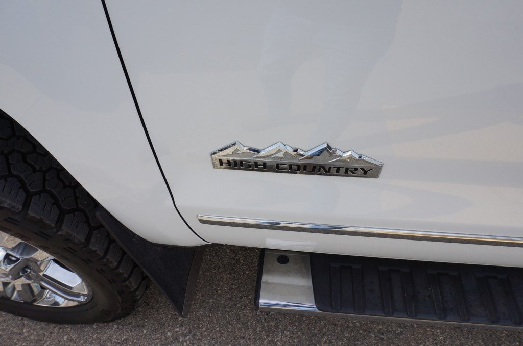 Used 2018 Chevrolet Silverado 2500 High Country w/ Duramax Plus Package AWD/4WD image 19