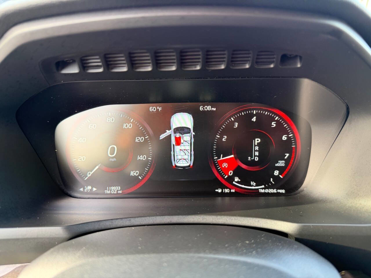 Used 2018 Volvo XC90 T6 Momentum w/ Convenience Package image 38