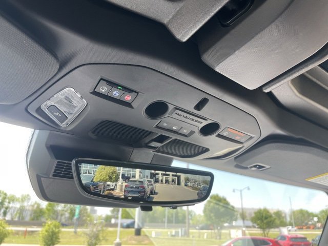 New 2025 GMC Hummer EV 2X image 19