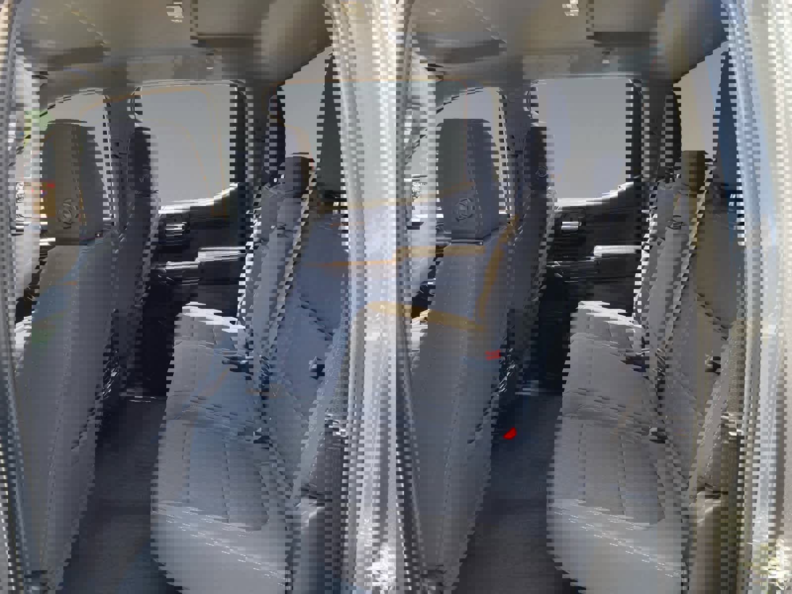 Used 2021 Chevrolet Silverado 1500 LT Trail Boss AWD/4WD image 13