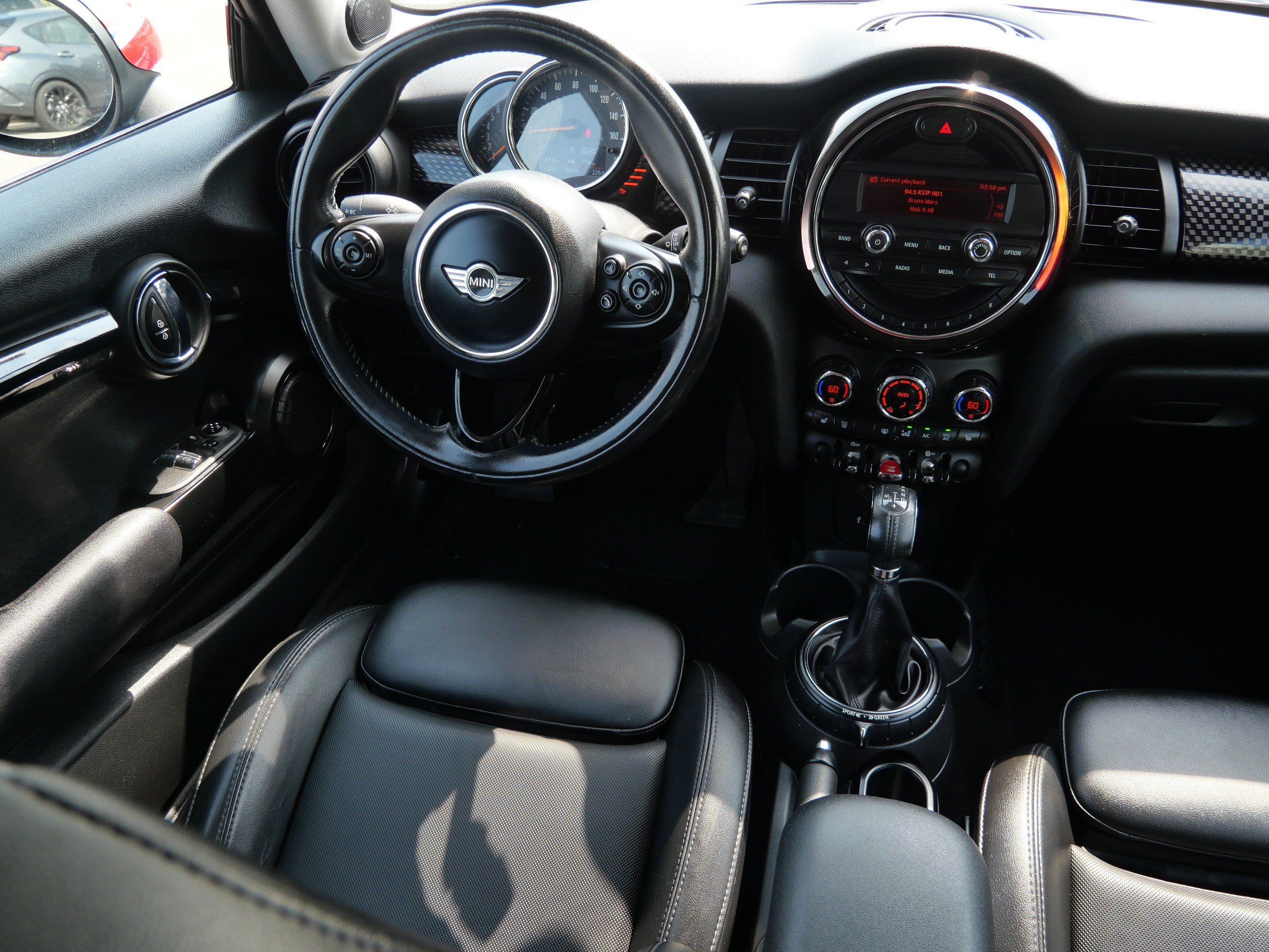 Used 2016 MINI Cooper S FWD image 9