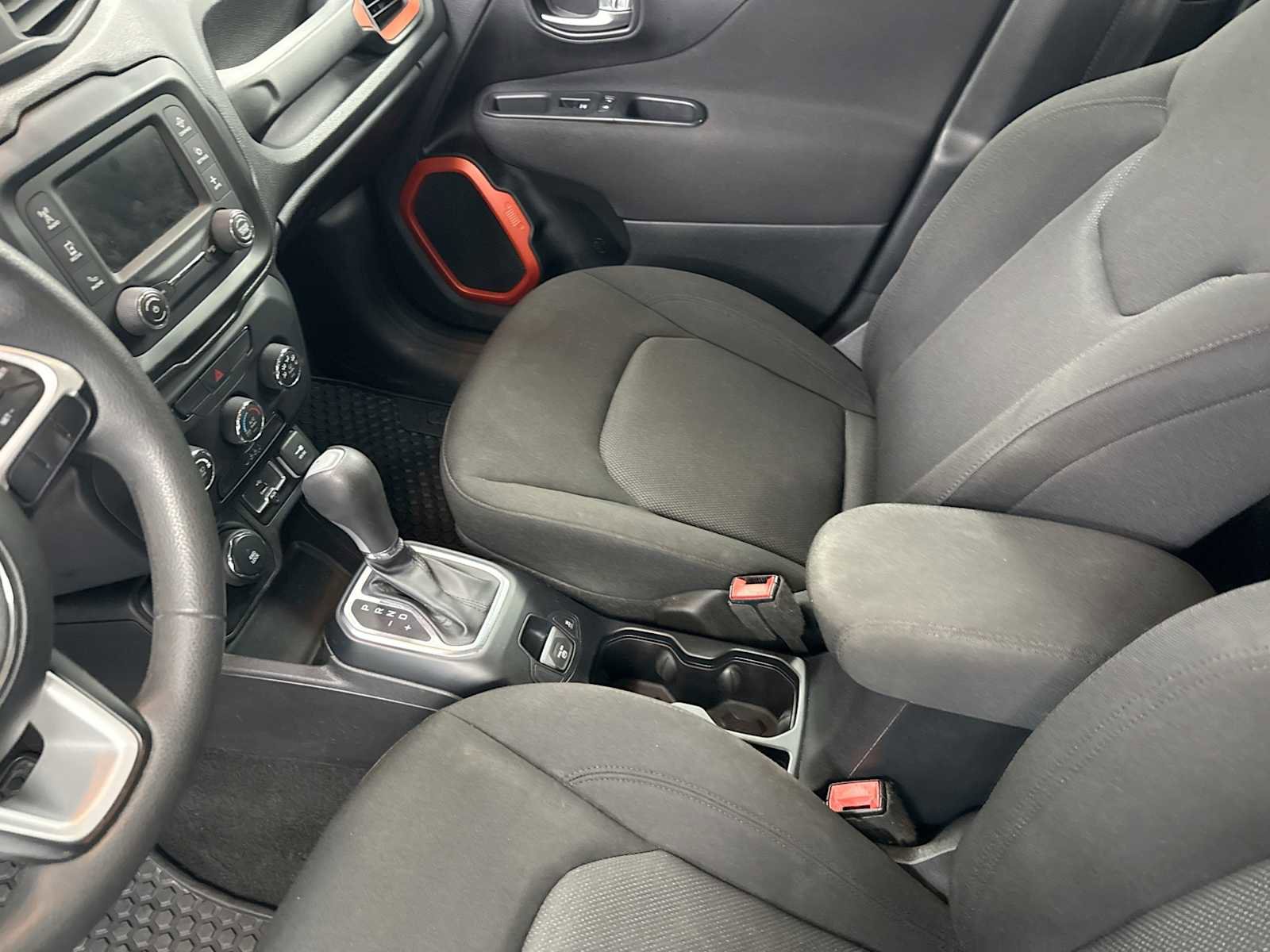 Used 2018 Jeep Renegade Sport w/ Power & Air Group image 27