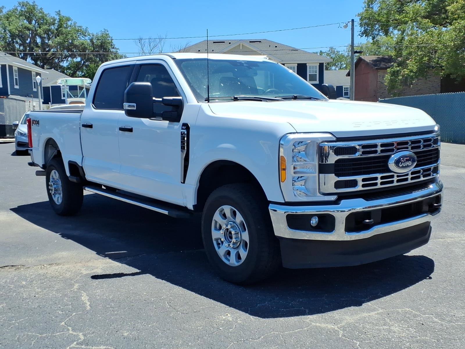 Used 2023 Ford F350 XLT w/ FX4 Off-Road Package AWD/4WD image 18