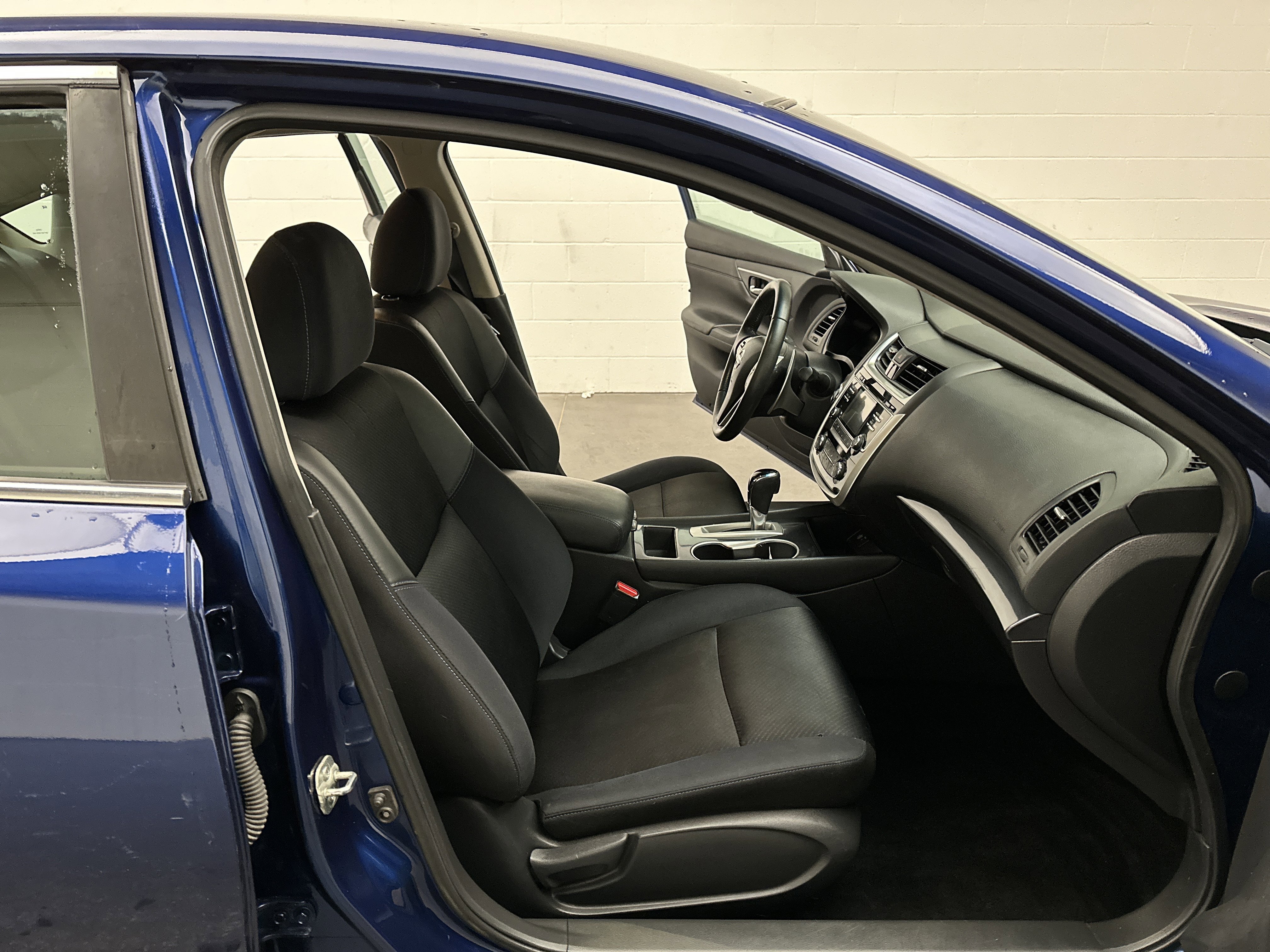 Used 2018 Nissan Altima 2.5 SR image 19