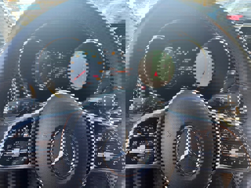 Used 2020 Mercedes-Benz GLC 300 4MATIC image 20