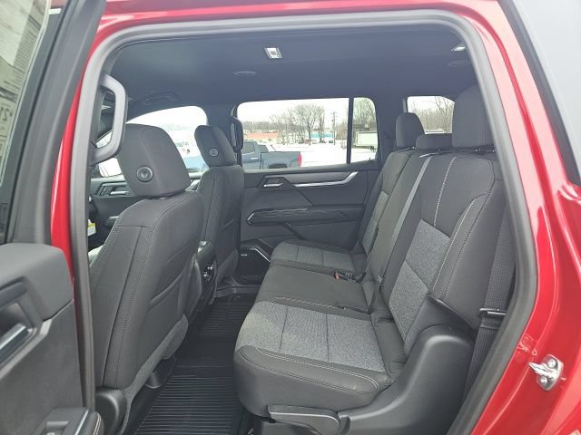 New 2026 GMC Acadia Elevation w/ LPO, Floor Liner Package AWD/4WD image 30