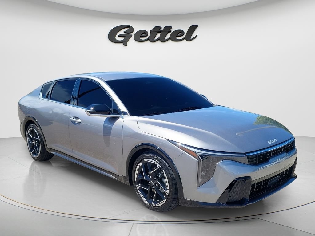Used 2025 Kia K4 GT-Line FWD image 3