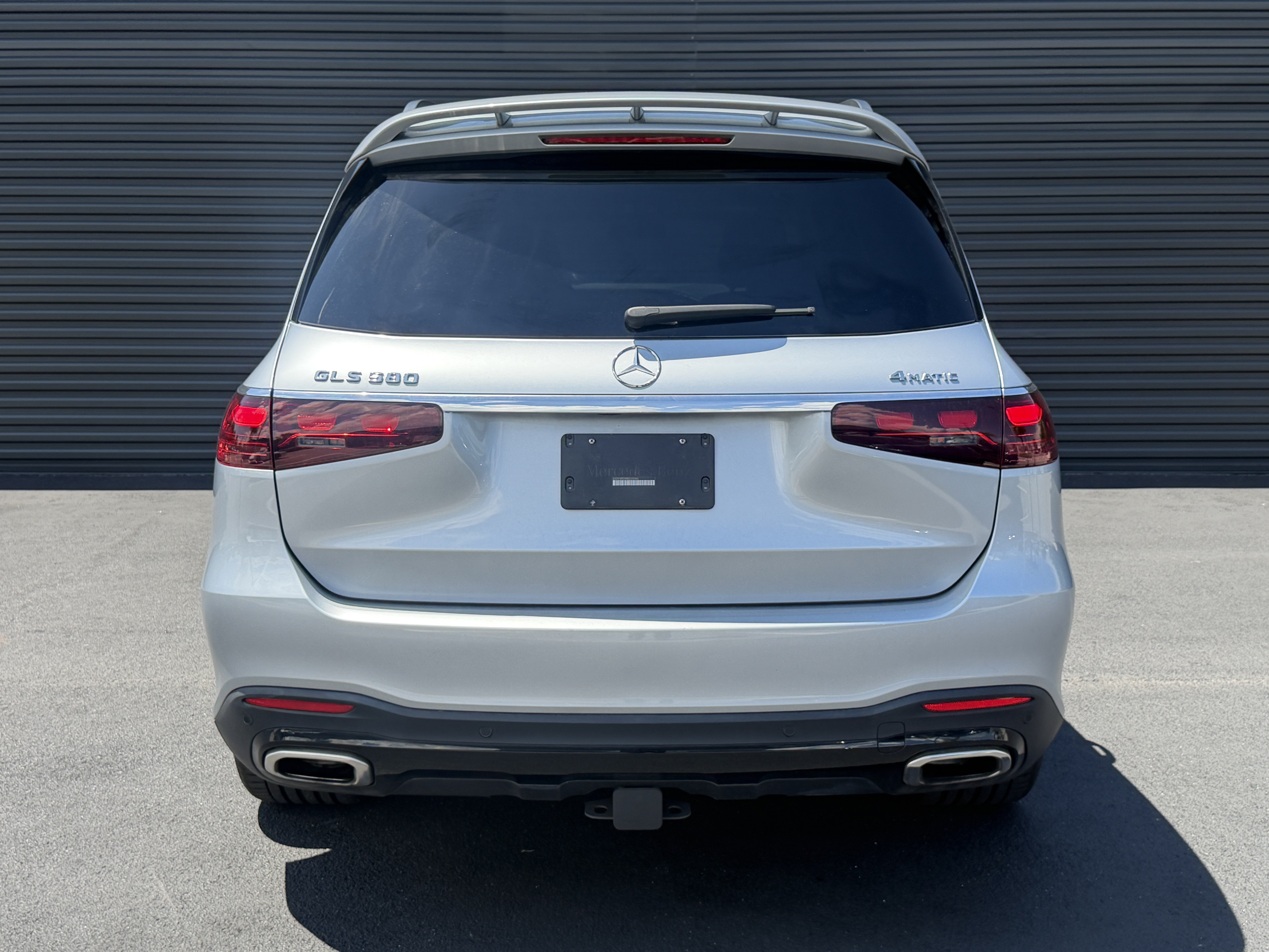 Used 2024 Mercedes-Benz GLS 580 4MATIC image 10