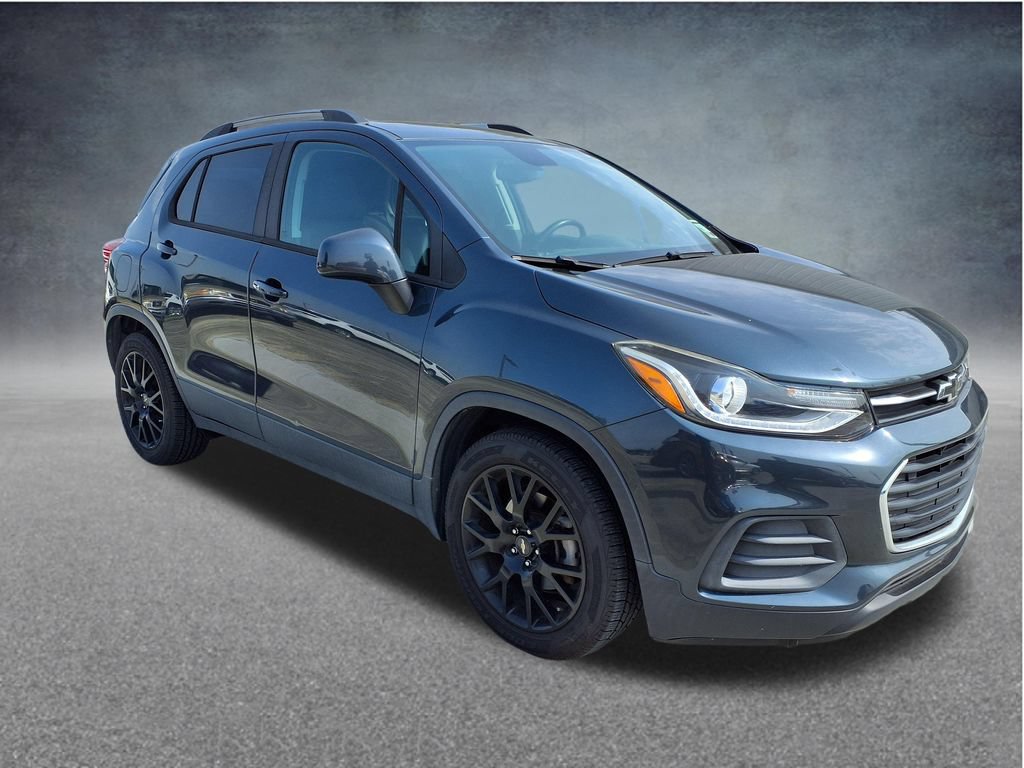Used 2021 Chevrolet Trax LT w/ Sport Edition FWD image 4