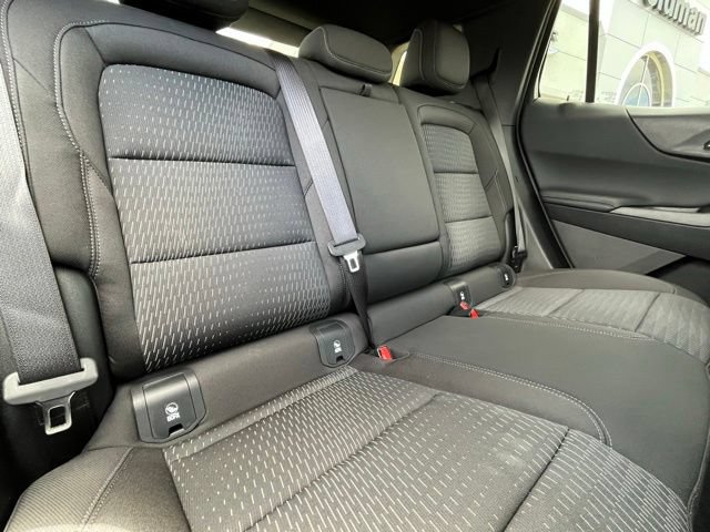Used 2026 Chevrolet Equinox LT AWD/4WD image 26